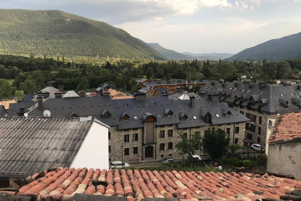 Appartamento El Capricho De Bego Biescas  Esterno foto