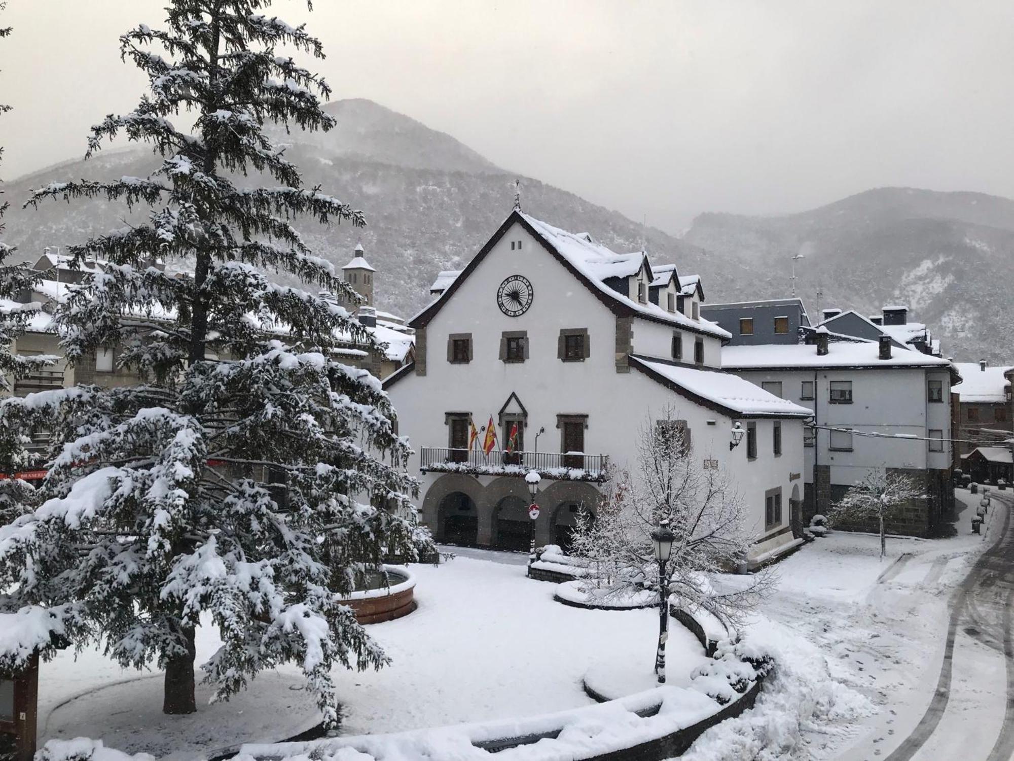 Appartamento El Capricho De Bego Biescas  Esterno foto